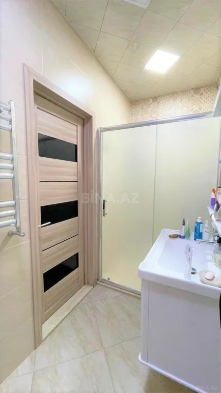 Satılır 3 otaqlı mənzil 120 m²