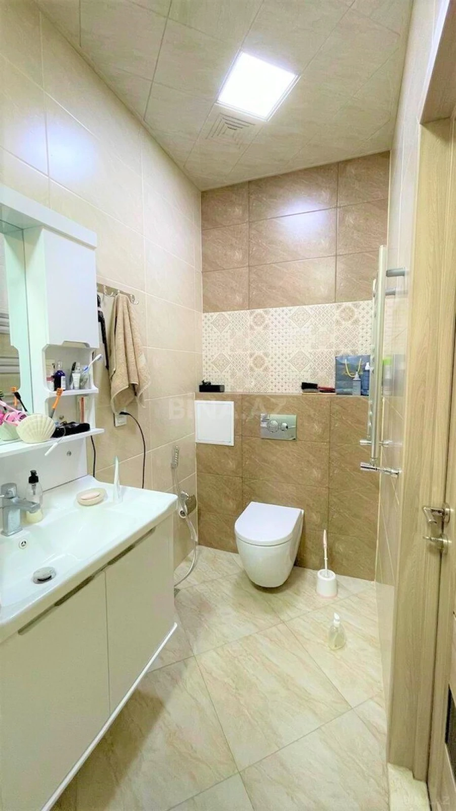Satılır 3 otaqlı mənzil 120 m²