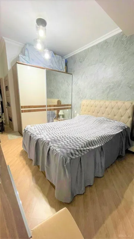 Satılır 3 otaqlı mənzil 120 m²