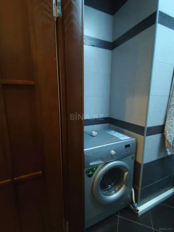 Kirayə verilir 2 otaqlı mənzil 100 m²