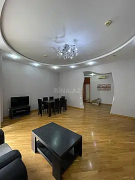 Kirayə verilir 4 otaqlı ofis 150 m²