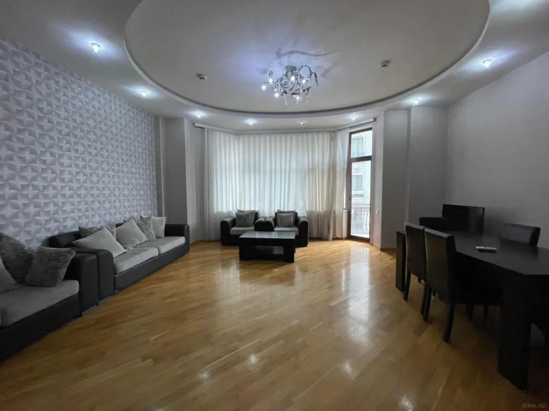 Kirayə verilir 4 otaqlı ofis 150 m²