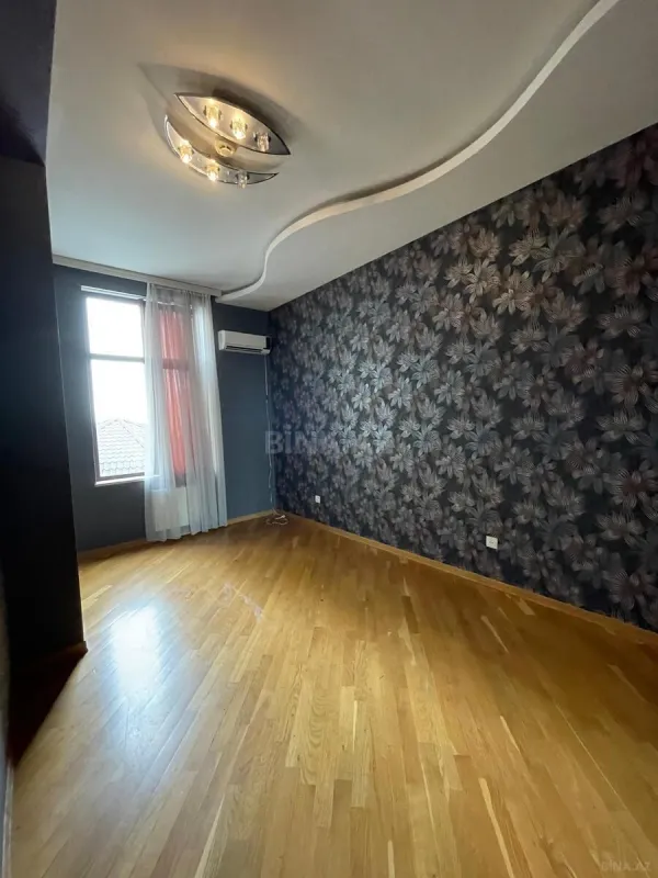 Kirayə verilir 4 otaqlı ofis 150 m²