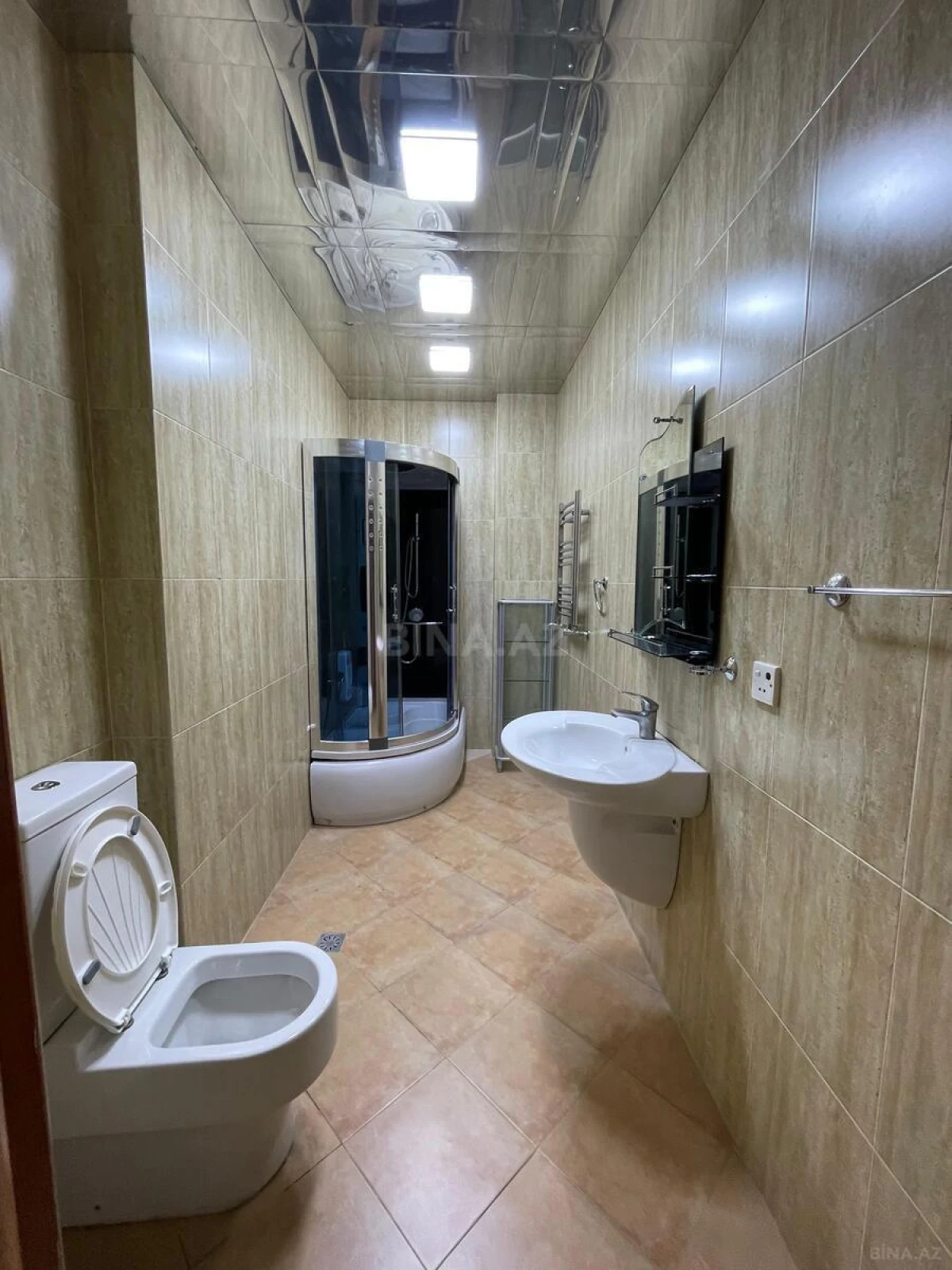 Kirayə verilir 4 otaqlı ofis 150 m²