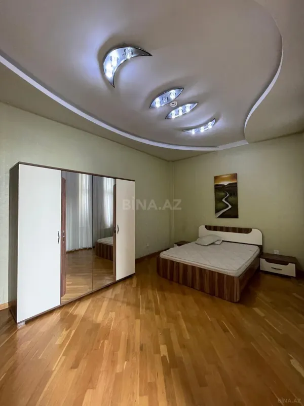 Kirayə verilir 4 otaqlı ofis 150 m²