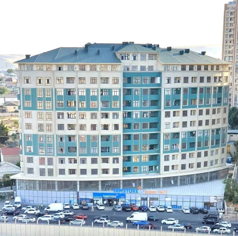 Satılır 2 otaqlı mənzil 82 m²