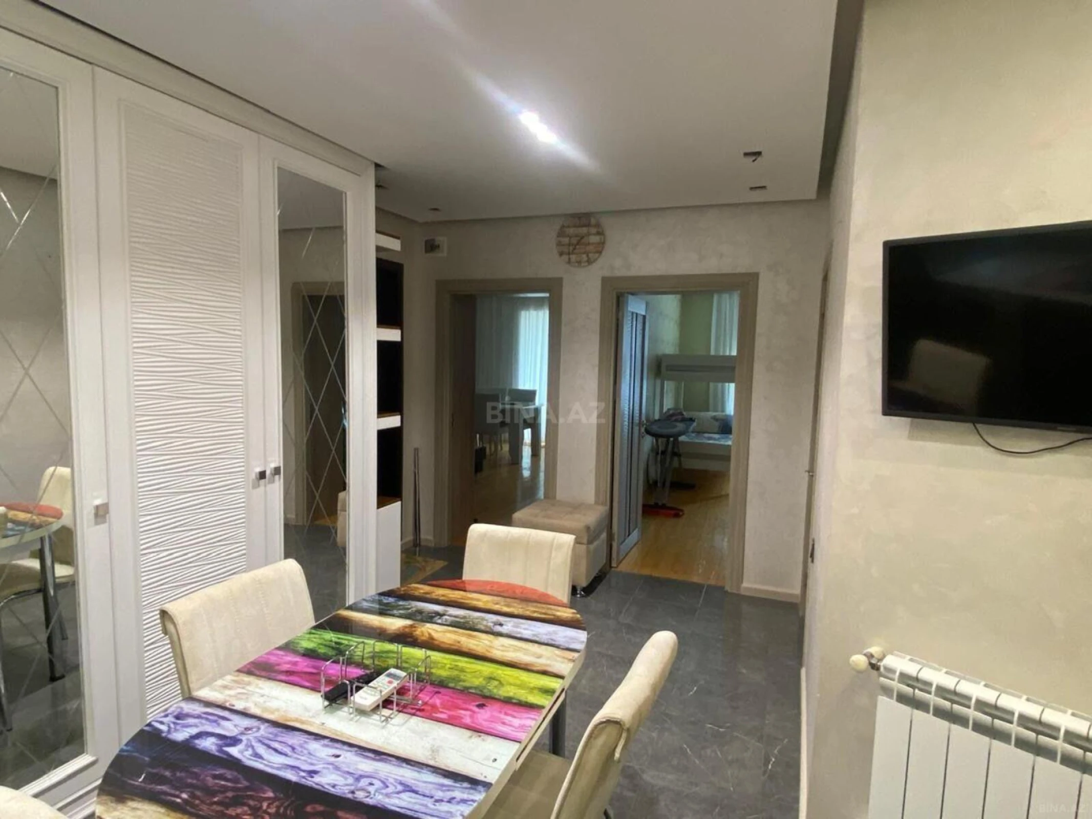 Satılır 3 otaqlı mənzil 92 m²