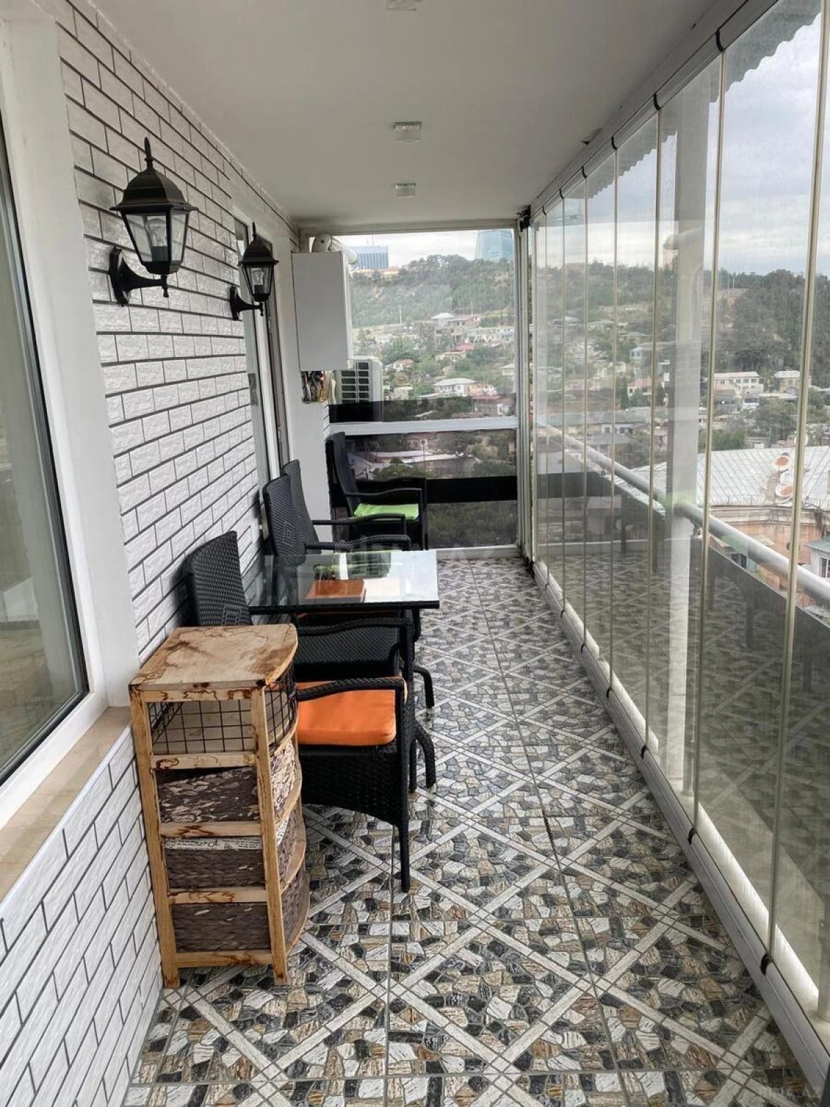 Satılır 3 otaqlı mənzil 92 m²