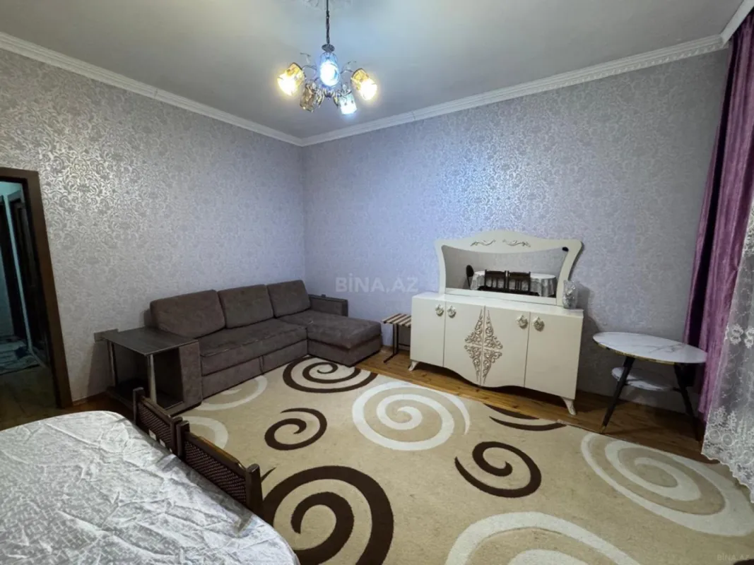 Satılır 2 otaqlı mənzil 70 m²