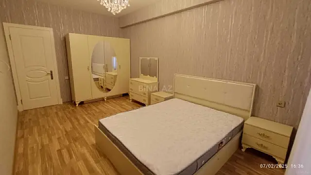Satılır 3 otaqlı mənzil 106 m²