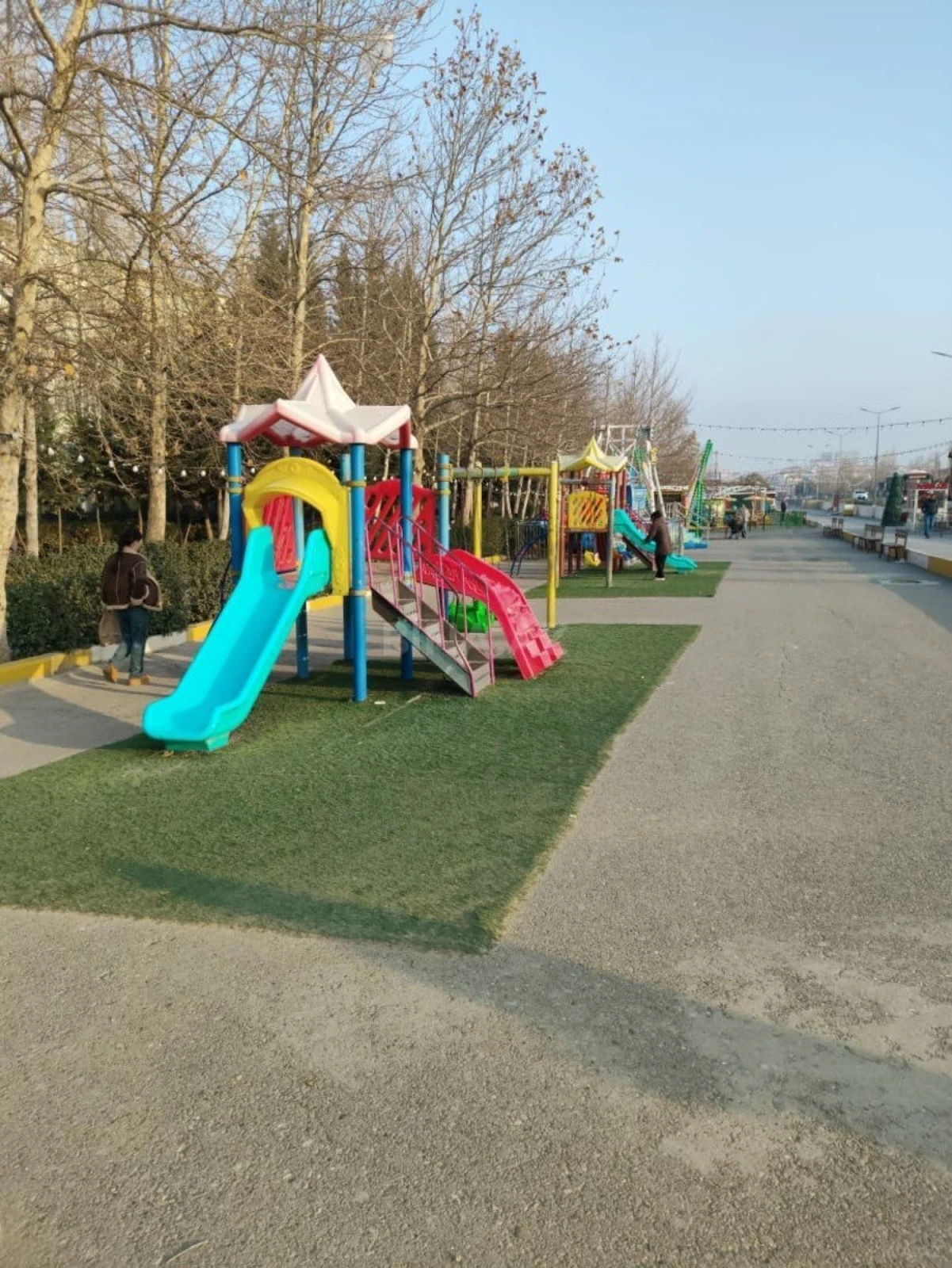 Satılır 3 otaqlı mənzil 76.2 m²