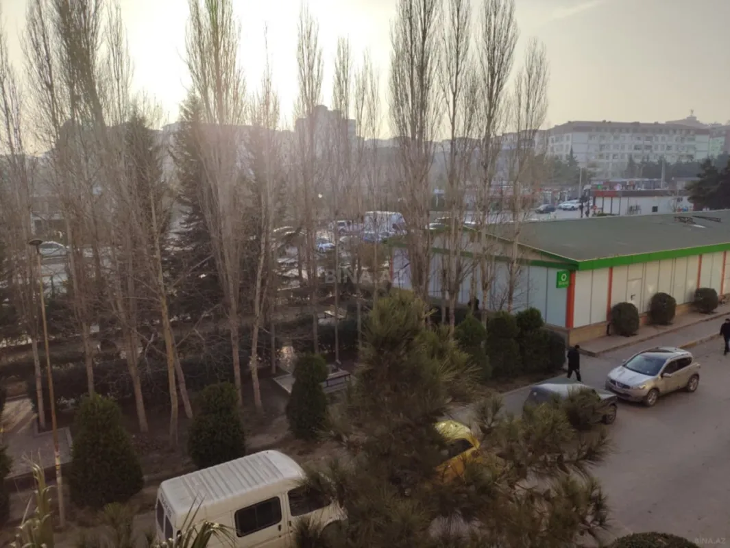 Satılır 3 otaqlı mənzil 76.2 m²