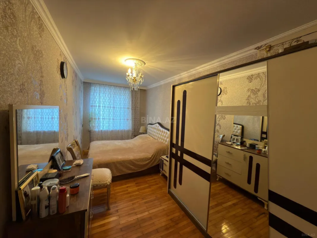 Satılır 3 otaqlı mənzil 86 m²