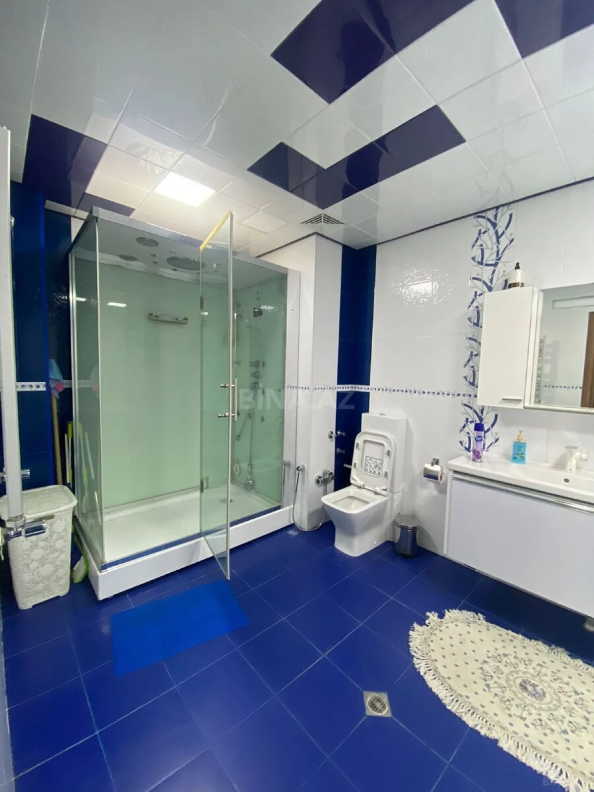 Kirayə verilir 3 otaqlı mənzil 120 m²