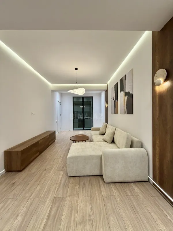 Satılır 2 otaqlı mənzil 70 m²