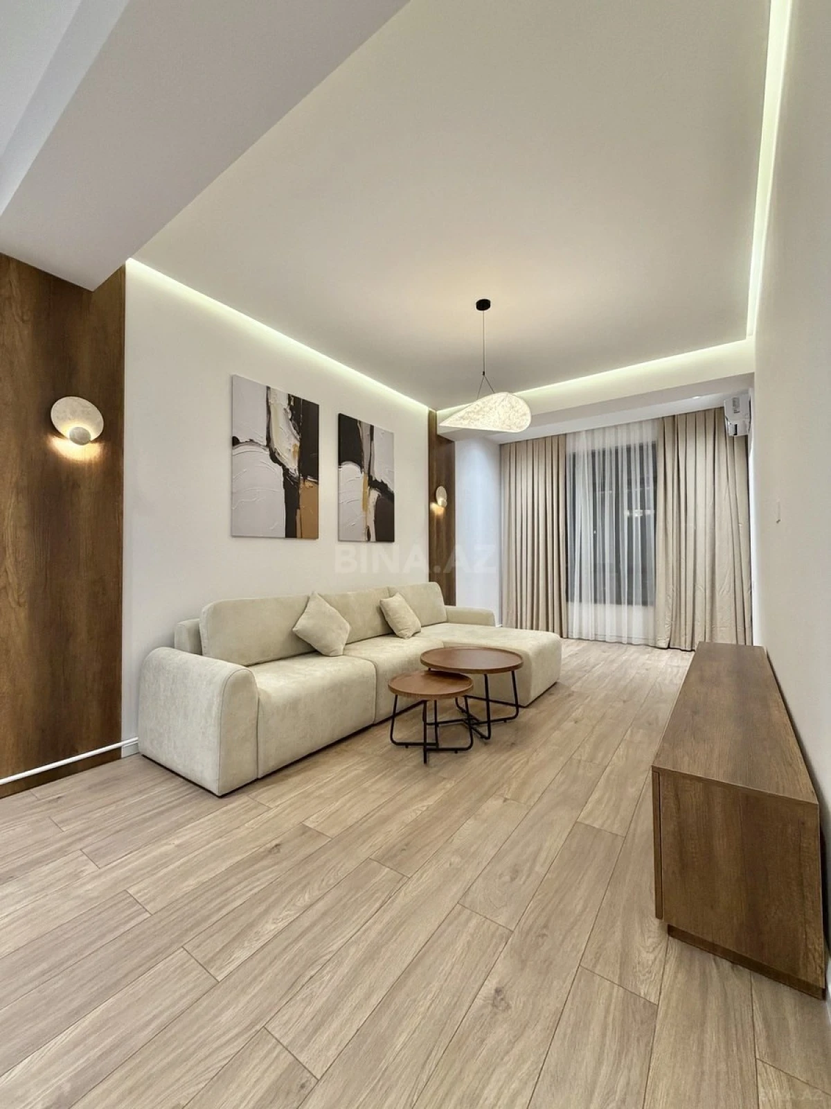 Satılır 2 otaqlı mənzil 70 m²