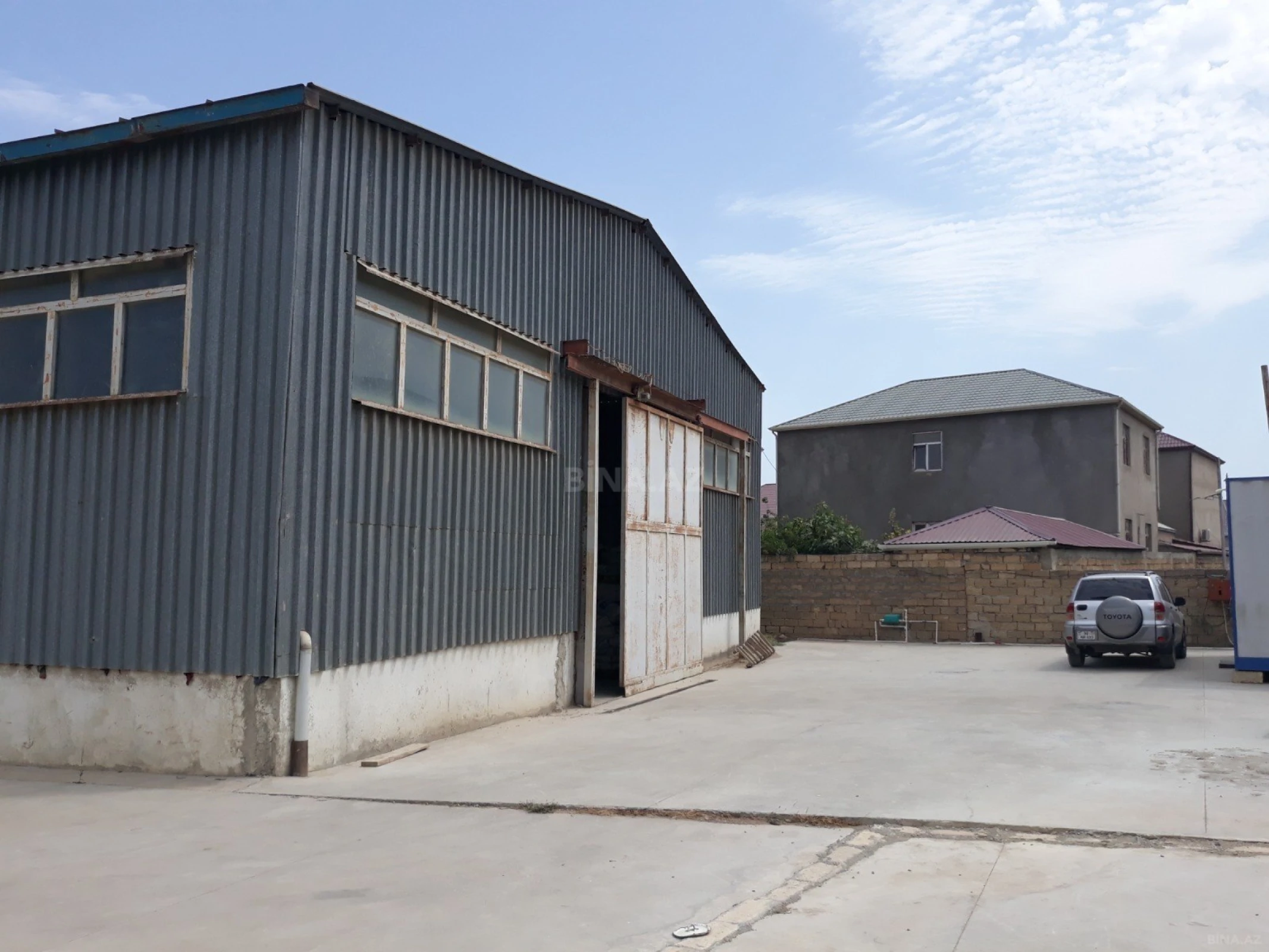 Kirayə verilir obyekt 2600 m²