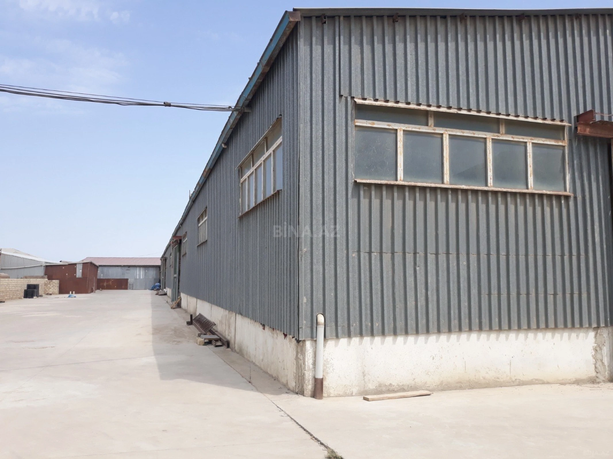 Kirayə verilir obyekt 2600 m²