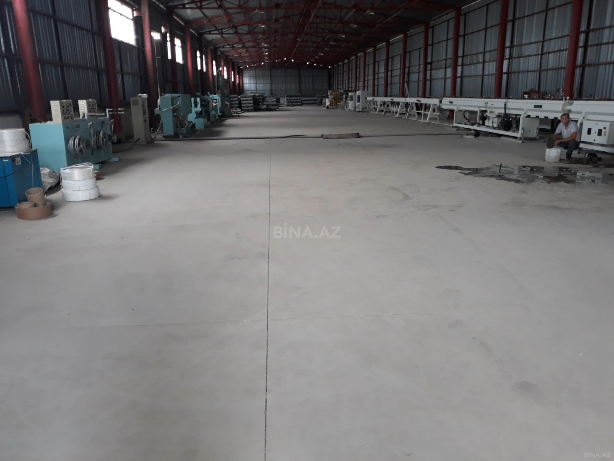 Kirayə verilir obyekt 2600 m²