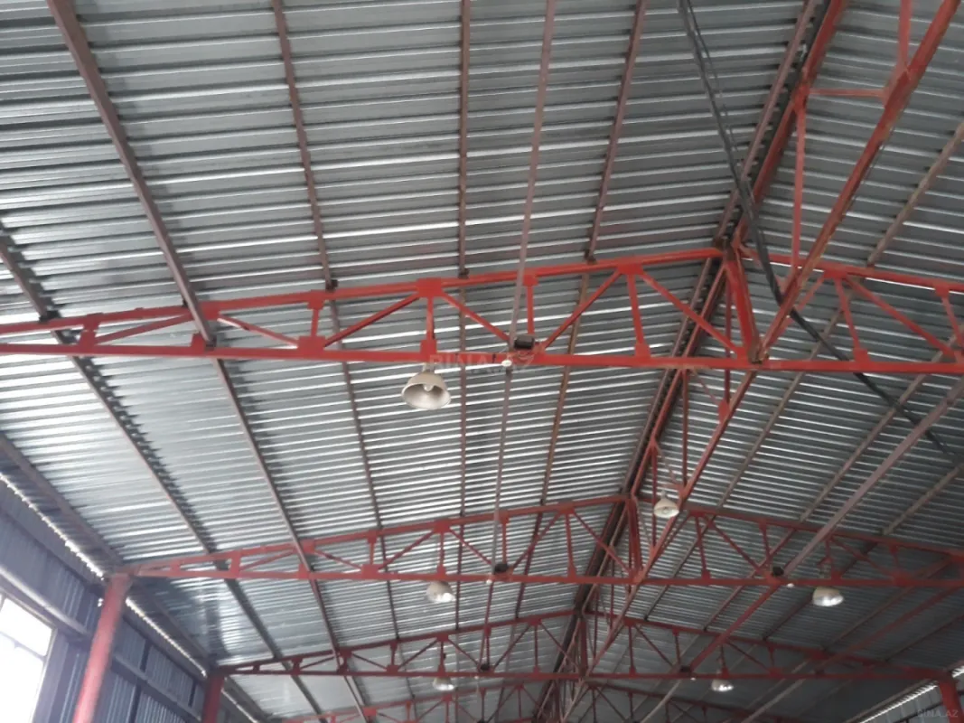 Kirayə verilir obyekt 2600 m²