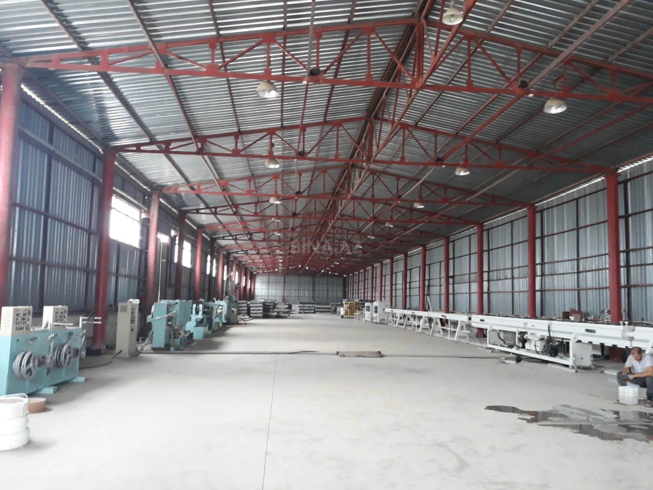 Kirayə verilir obyekt 2600 m²