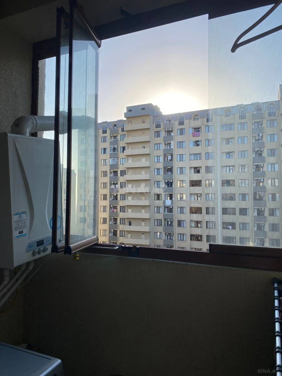 Satılır 2 otaqlı mənzil 70 m²