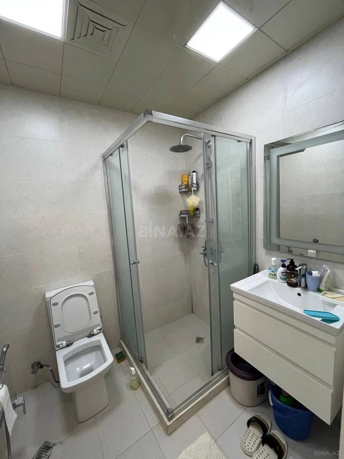 Satılır 2 otaqlı mənzil 70 m²