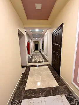 Satılır 4 otaqlı mənzil 235 m² — Bakı, Nizami 4 otaq 235.00 m²