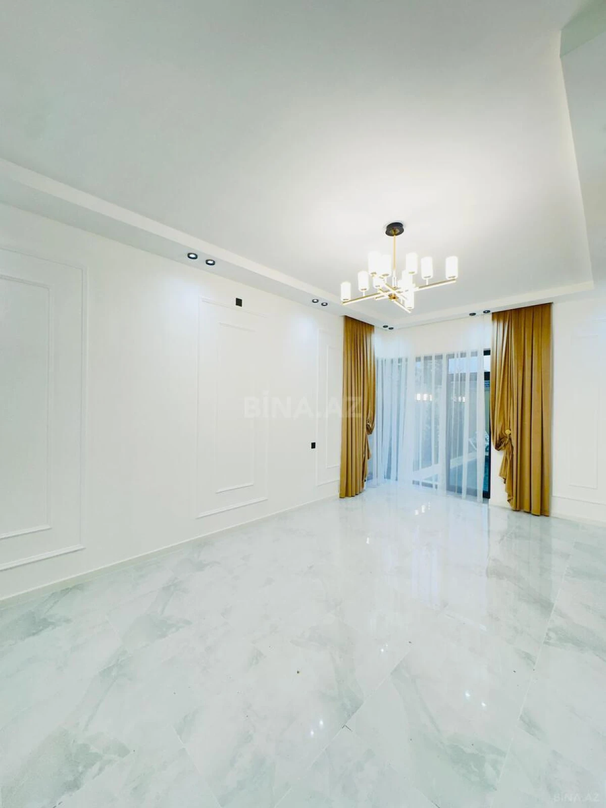 Satılır 4 otaqlı həyət evi 160 m²