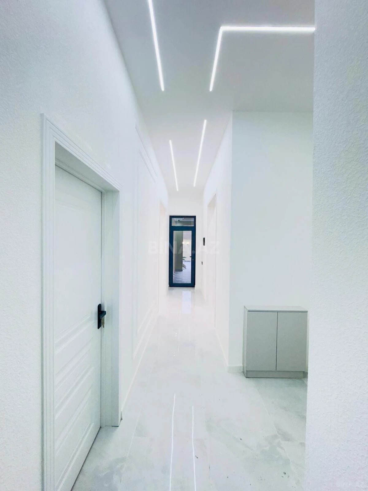 Satılır 4 otaqlı həyət evi 160 m²