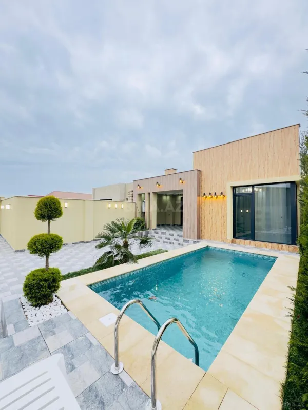 Satılır 4 otaqlı həyət evi 160 m²