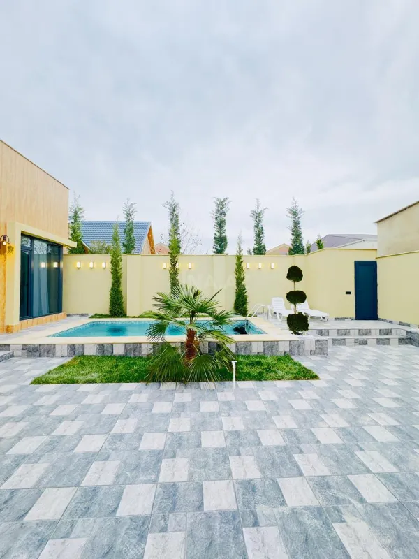 Satılır 4 otaqlı həyət evi 160 m²