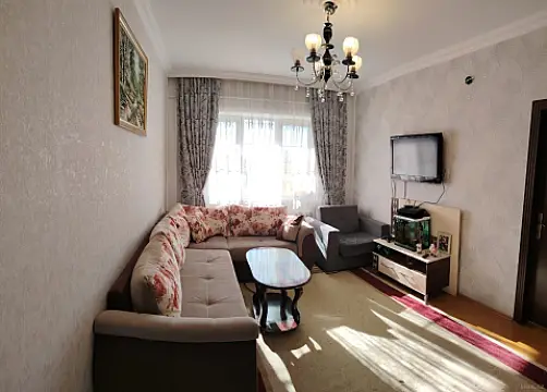Satılır 5 otaqlı mənzil 120 m²