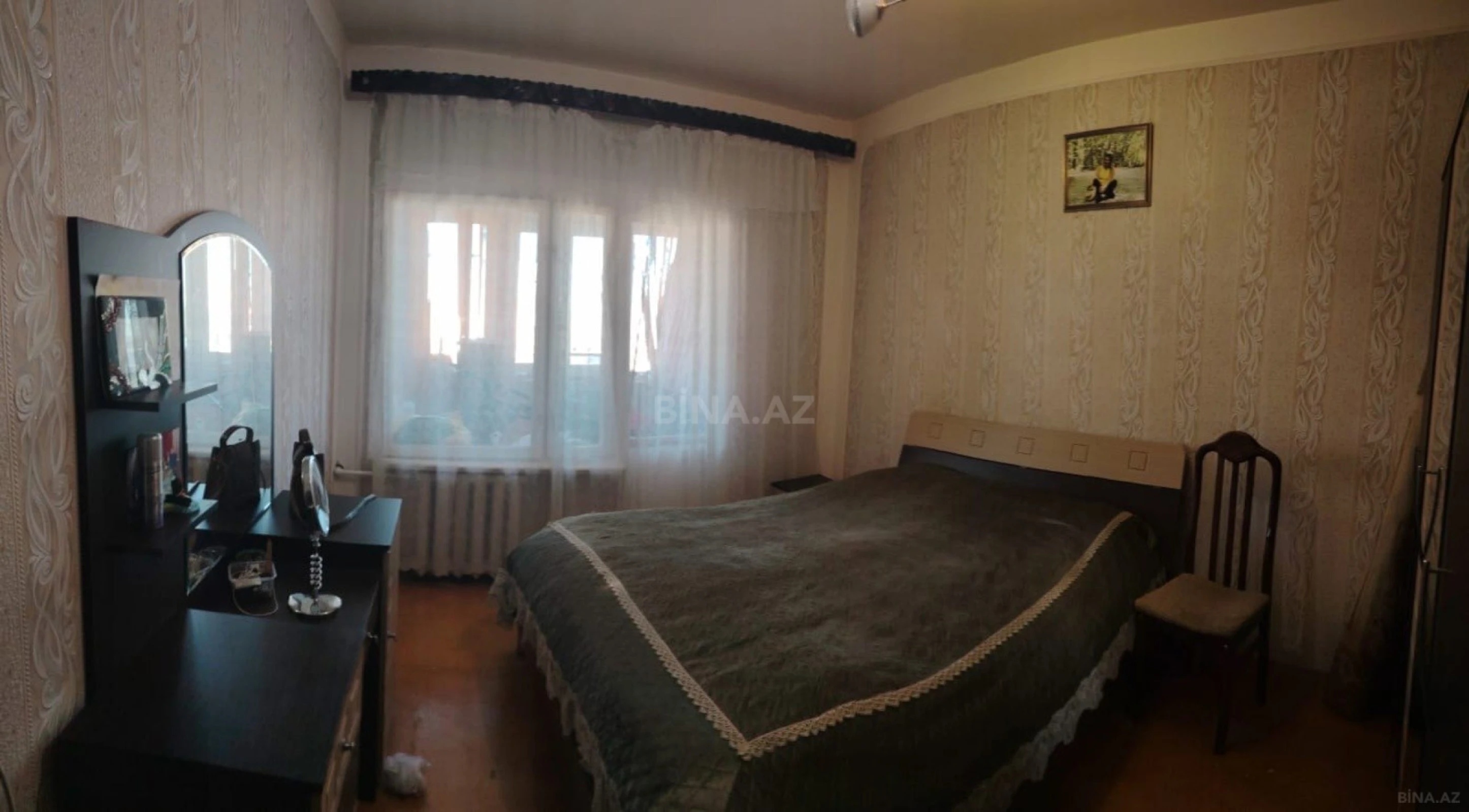 Satılır 5 otaqlı mənzil 120 m²