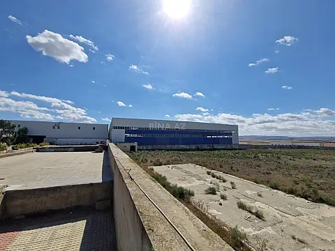 Kirayə verilir obyekt 8600 m²