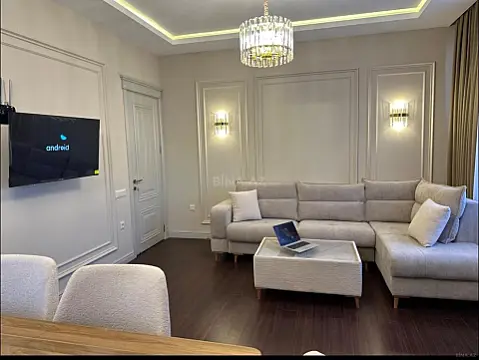 Kirayə verilir 2 otaqlı mənzil 95 m²