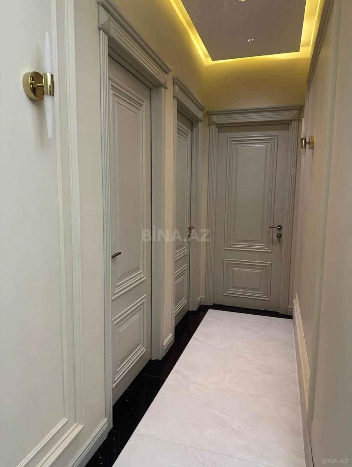 Kirayə verilir 2 otaqlı mənzil 95 m²