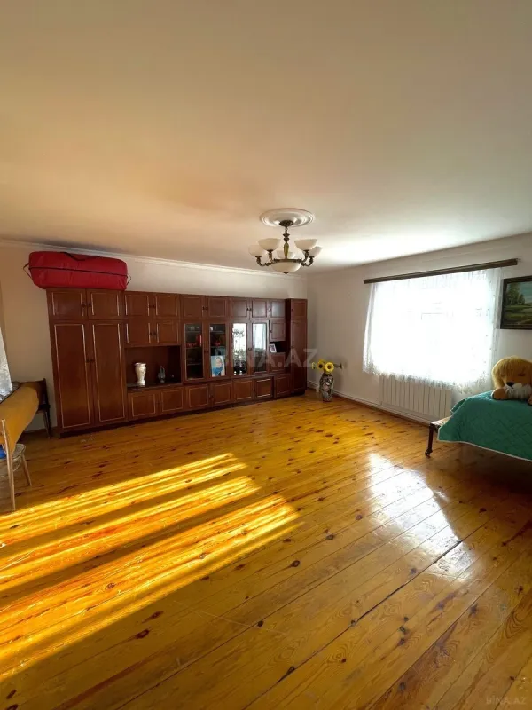 Satılır 6 otaqlı həyət evi 170 m²