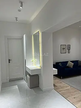 Satılır 2 otaqlı mənzil 70 m²