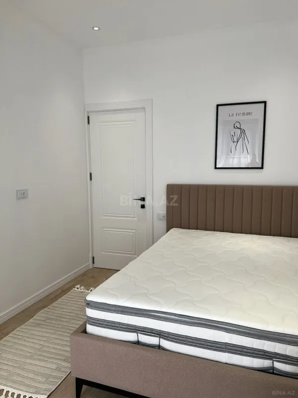 Satılır 2 otaqlı mənzil 70 m²
