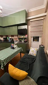 Satılır 3 otaqlı mənzil 132 m²