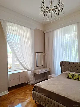 Kirayə verilir 2 otaqlı mənzil 75 m² — Bakı, Sahil qəs. 2 otaq 75.00 m²