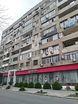 Satılır 3 otaqlı mənzil 80 m² — Bakı, İnşaatçılar 3 otaq 80.00 m²