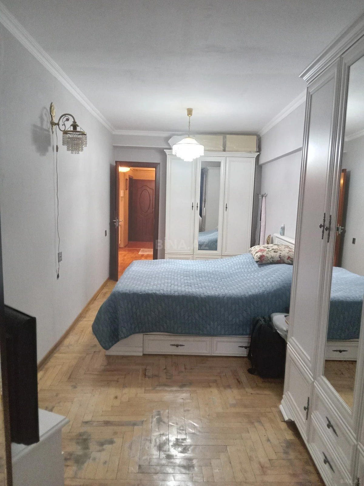 Satılır 3 otaqlı mənzil 80 m²