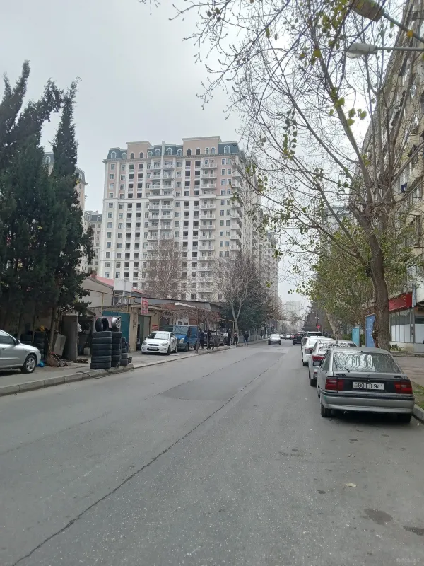 Satılır 3 otaqlı mənzil 80 m²