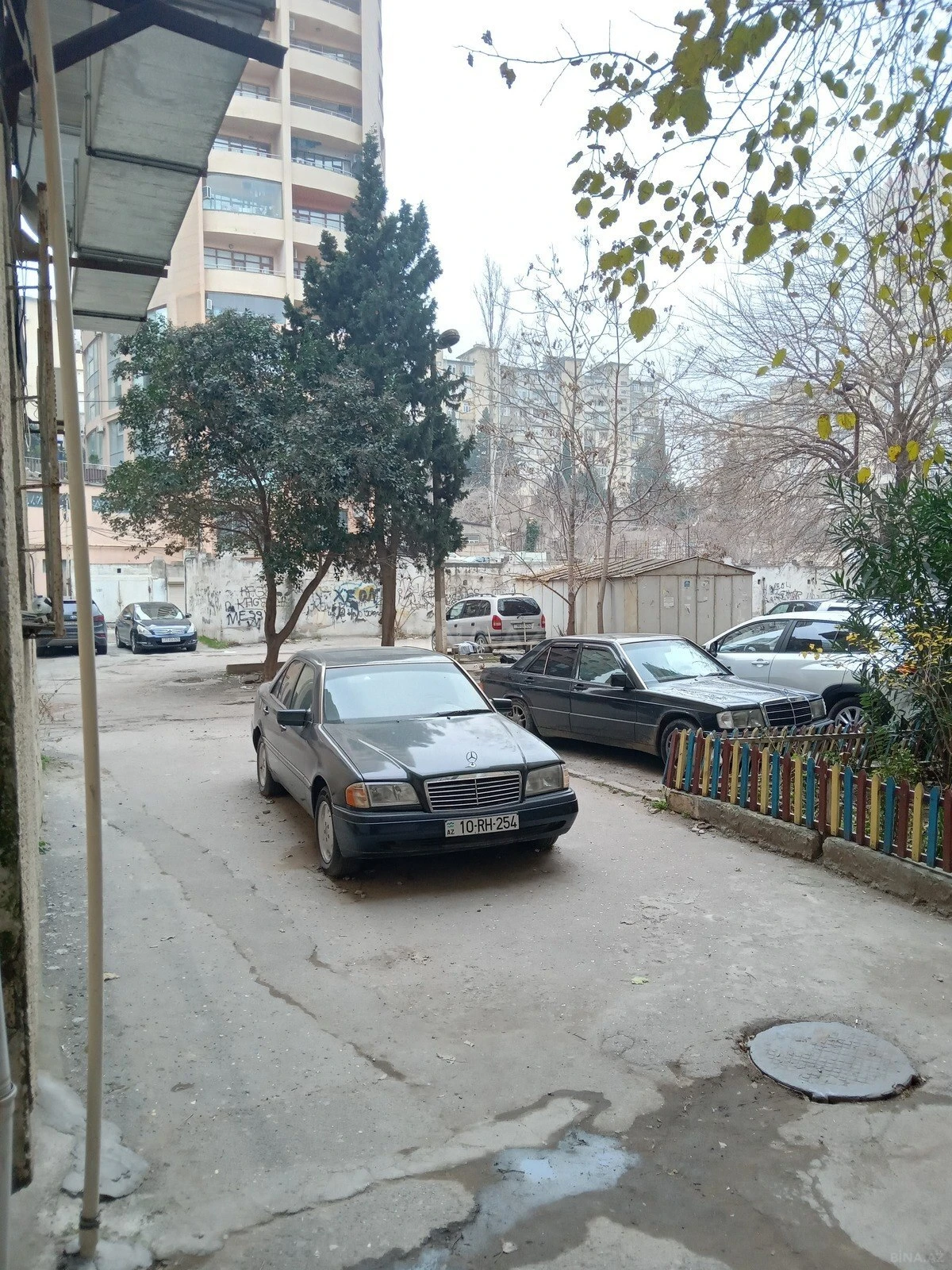Satılır 3 otaqlı mənzil 80 m²