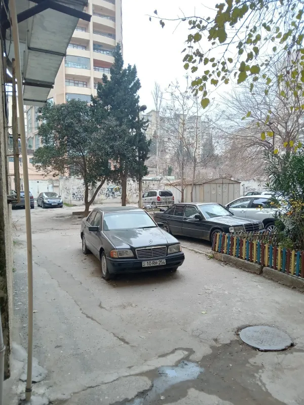 Satılır 3 otaqlı mənzil 80 m²
