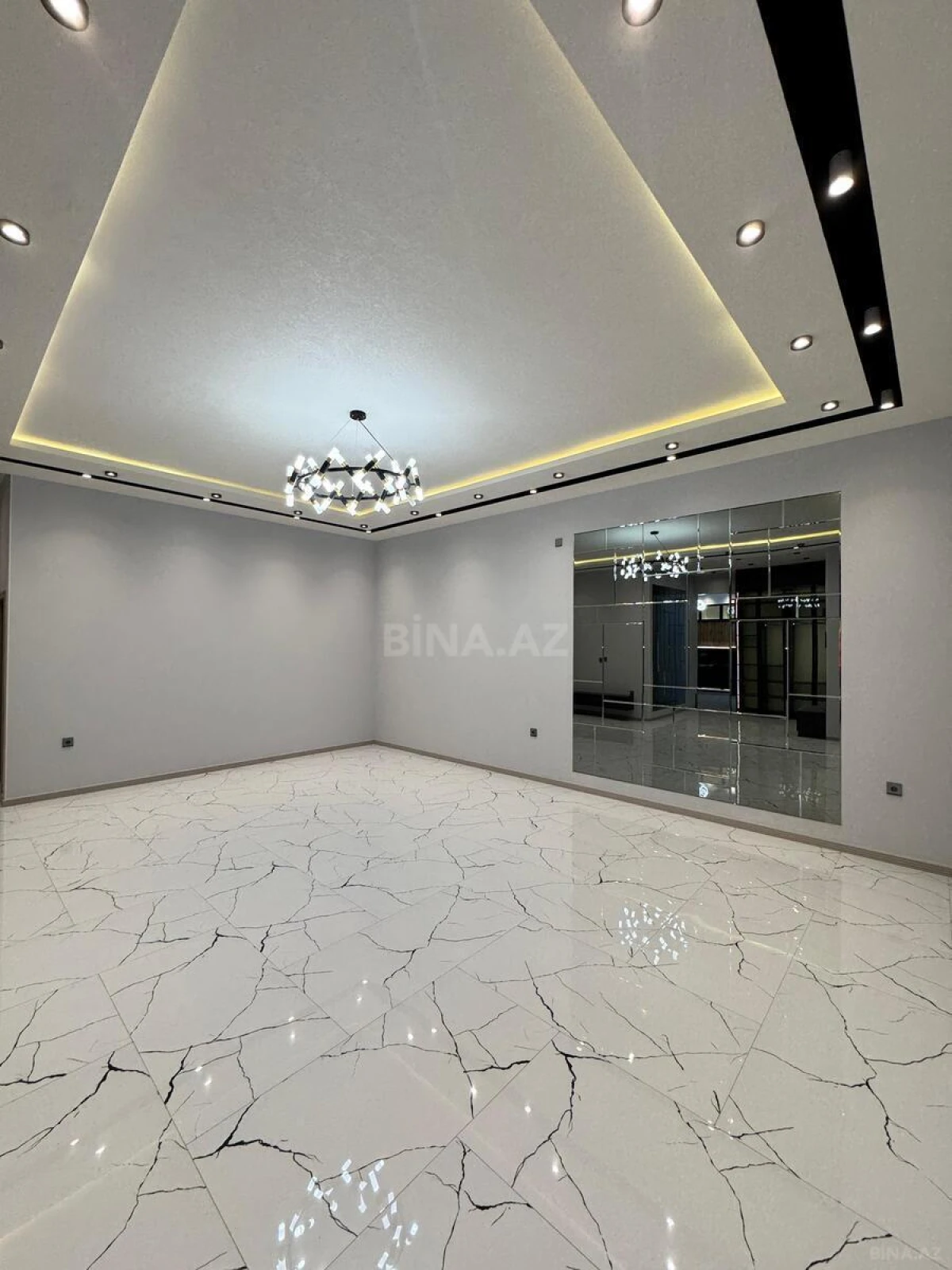 Satılır 4 otaqlı həyət evi 160 m²