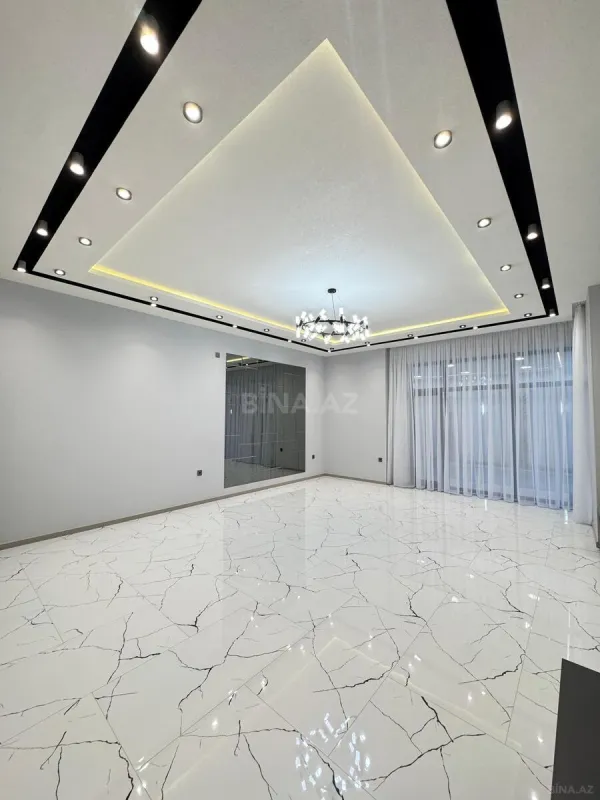 Satılır 4 otaqlı həyət evi 160 m²