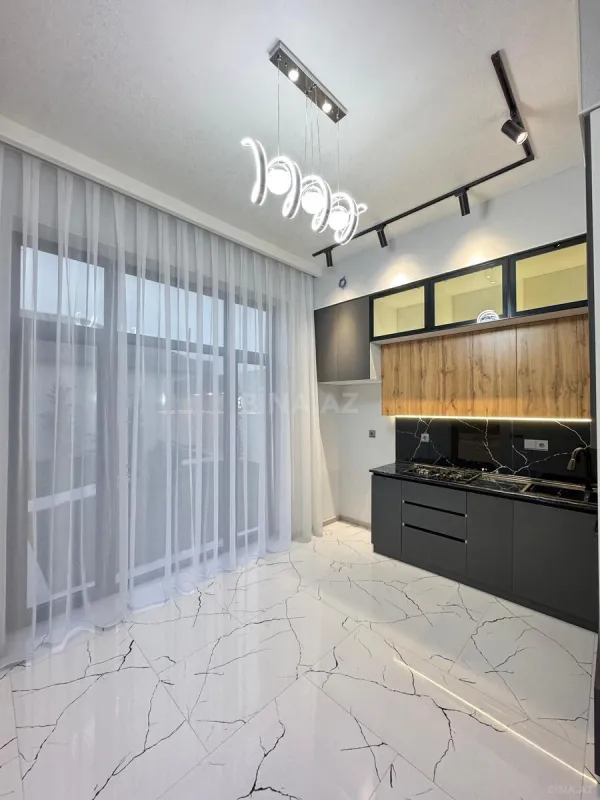 Satılır 4 otaqlı həyət evi 160 m²